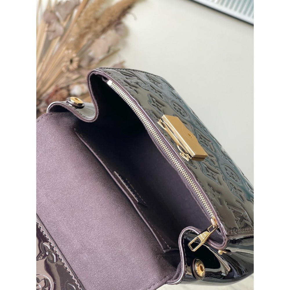 Lv Clunny mini handbag M27173 20x16x7cm Bags