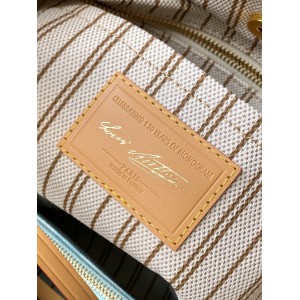 Lv Carryall PM m27532 29x24x12cm Bags