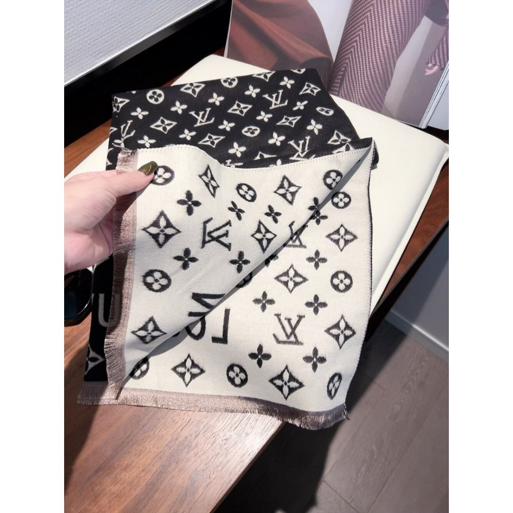 Lv scarf 180x65cm Accesories