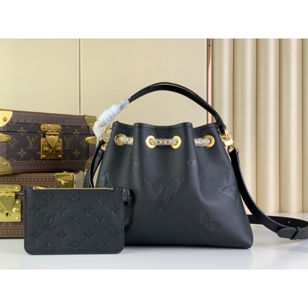Lv Bundle Bag M47209 28 x 20 x 11.5 cm Bags
