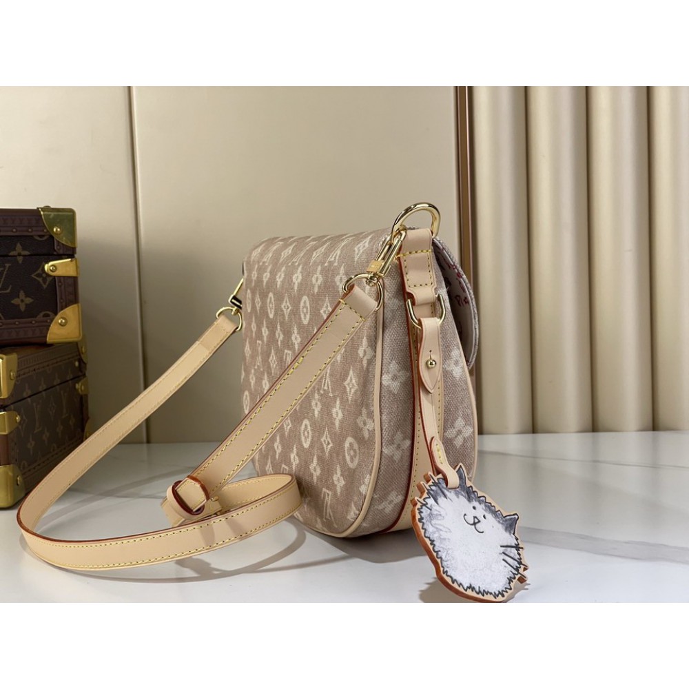 Lv Escape M15134 30 x 21 x 7 cm Bags