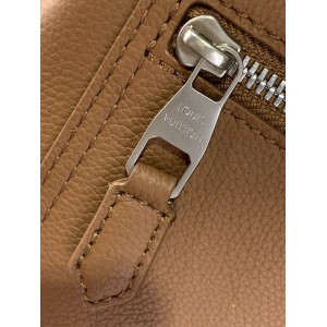 Lv Fastline Backpack M26023 38 x 43 x 15 cm Bags