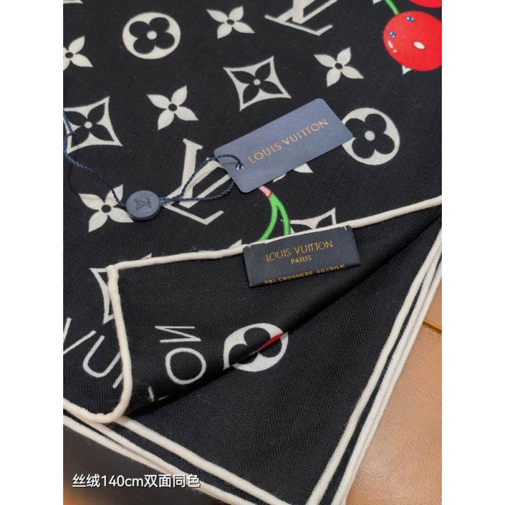 Lv scarf 140x140cm cotton silk Accesories