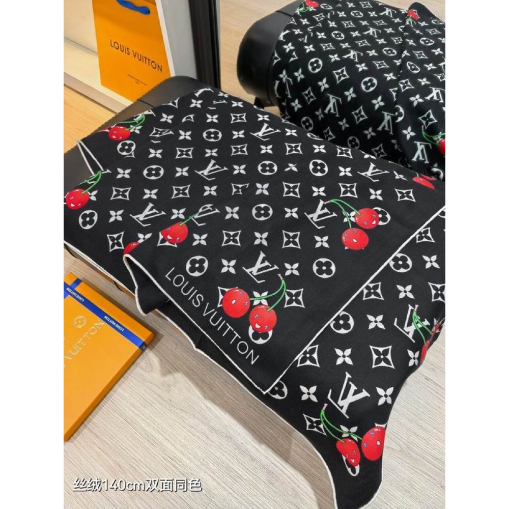 Lv scarf 140x140cm cotton silk Accesories
