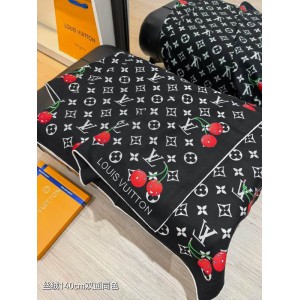 Lv scarf 140x140cm cotton silk Accesories