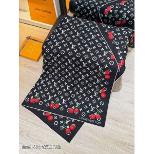 Lv scarf 140x140cm cotton silk Accesories