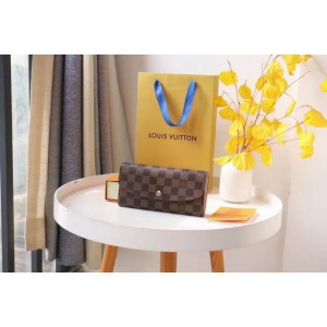 Lv Emily Wallet M60136 19x10cm pink inside  Accesories