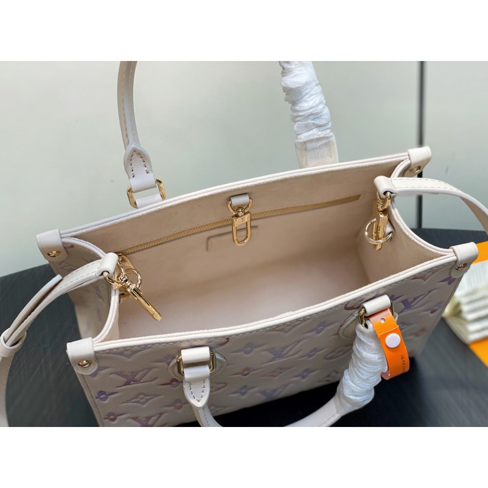 Lv OnTheGo On M25770 19x11 5x25cm  Bags