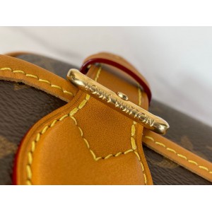 Lv Satchel Wearable Wallet M26805 19.5 x 15 x 6 cm Bags