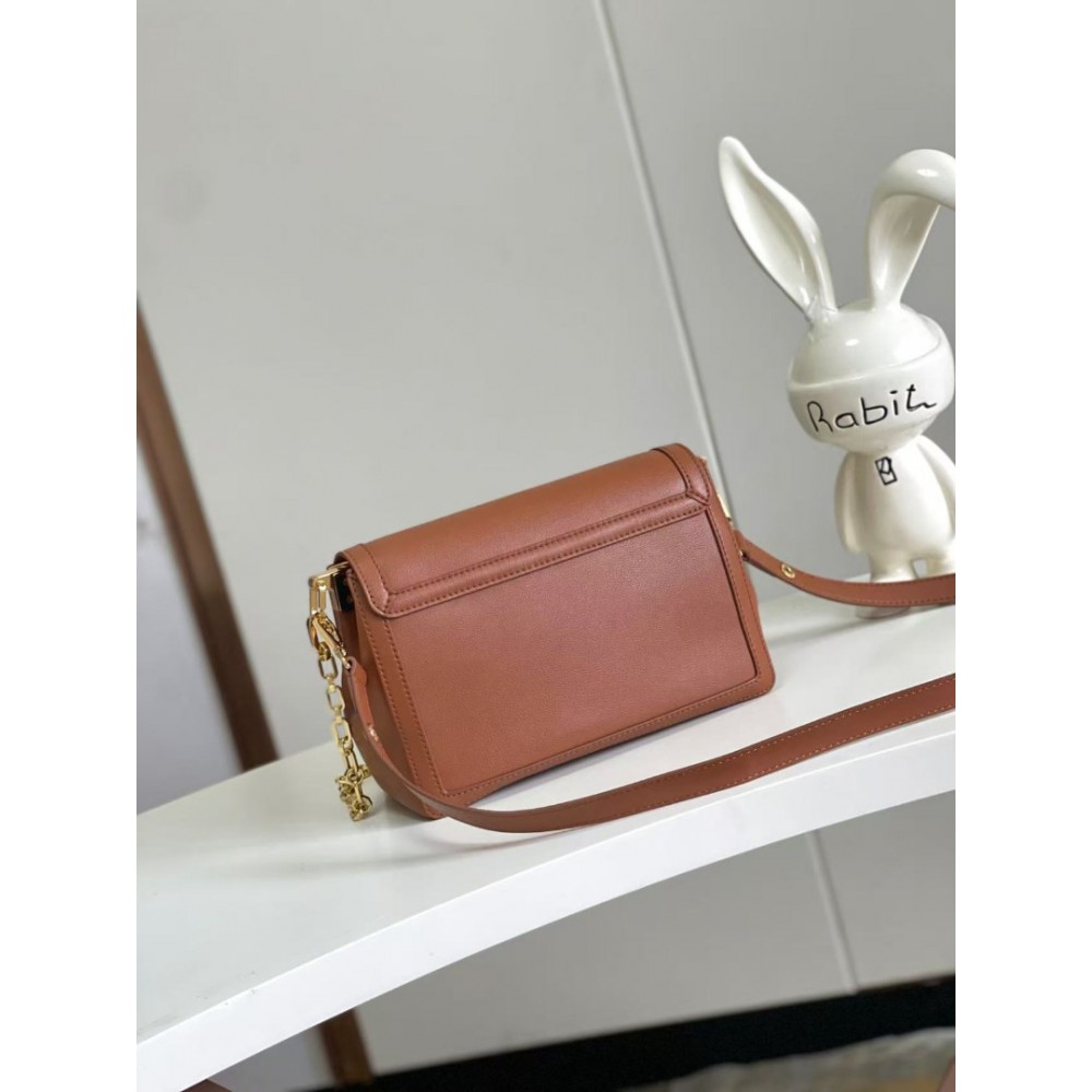 Lv Dauphine m25209 17x9x24cm  Bags