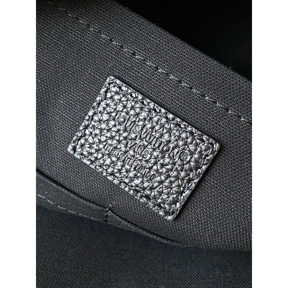 Lv Discovery Cargo Backpack M26765 Bags