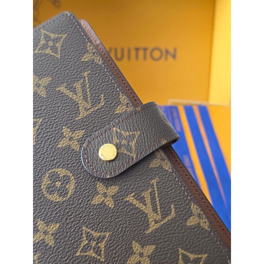 Lv Medium Ring Agenda Cover 14 x 18.5 x 3 cm Accesories