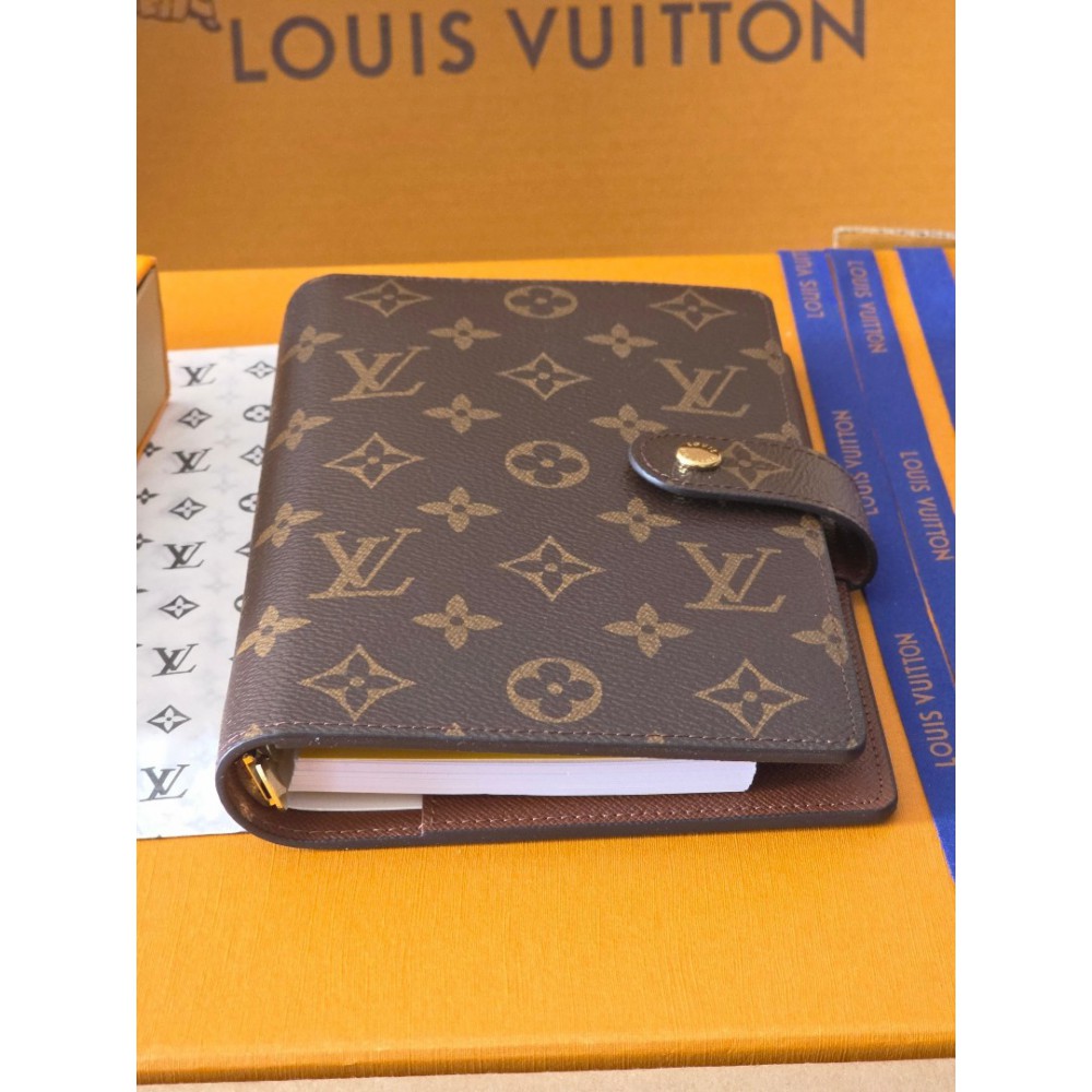Lv Medium Ring Agenda Cover 14 x 18.5 x 3 cm Accesories