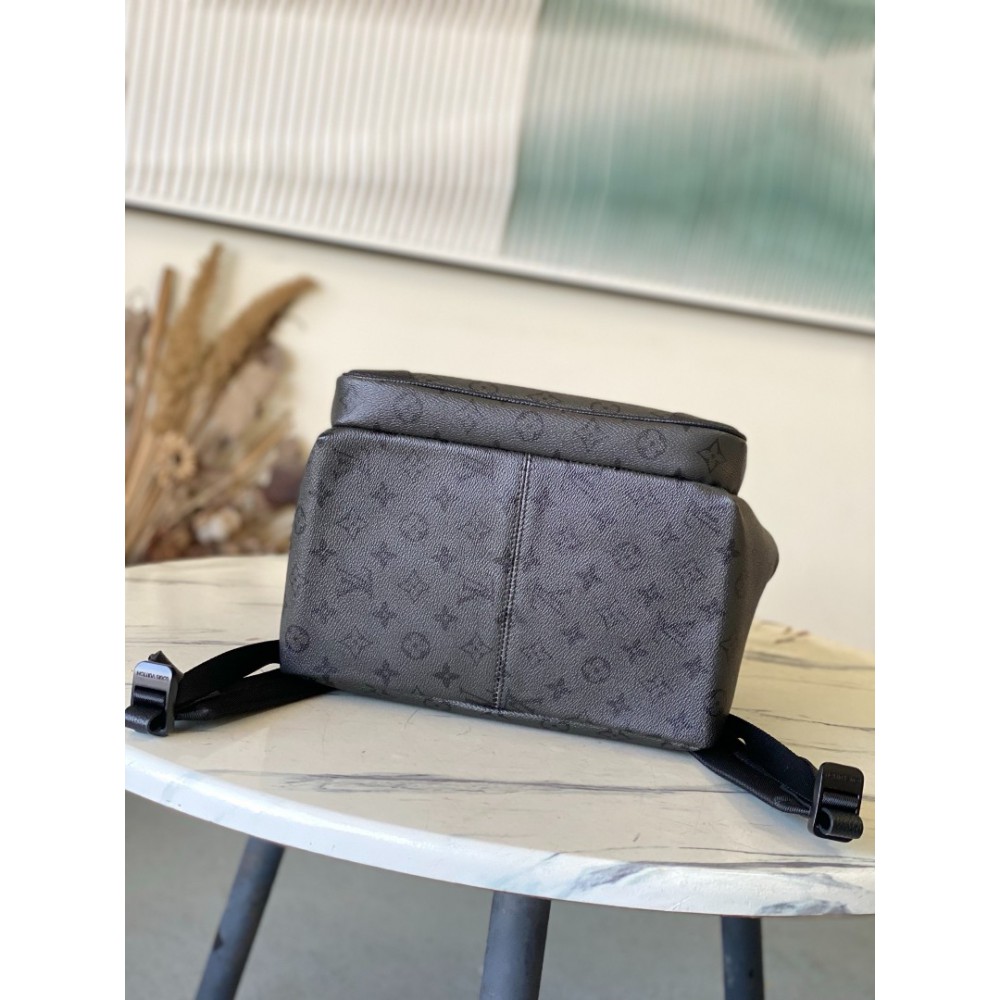 Lv Discovery Cargo Backpack M26765 Bags