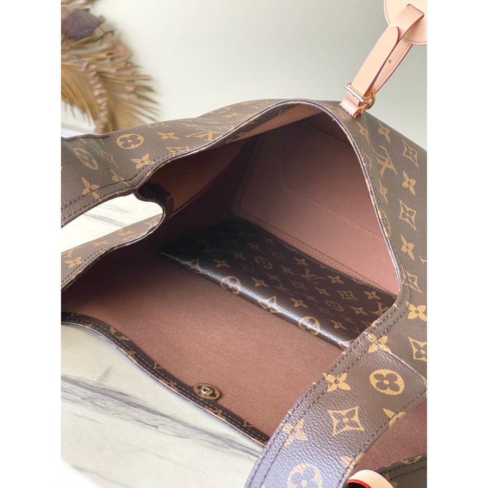 Lv Atlantis Gm bag 34 x 34 x 13.5 cm Bags