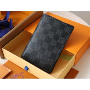 Louis Vuitton passport cover 10x14x2.5cm Accesories