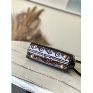 Lv Clunny mini handbag M27173 20x16x7cm Bags