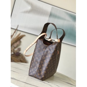 Lv Atlantis Gm bag 34 x 34 x 13.5 cm Bags