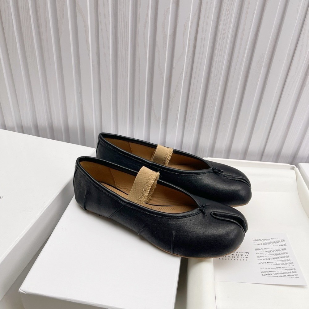 Maison Margiela flats 35-41 Shoes