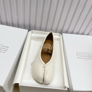 Maison Margiela flats 35-41 Shoes