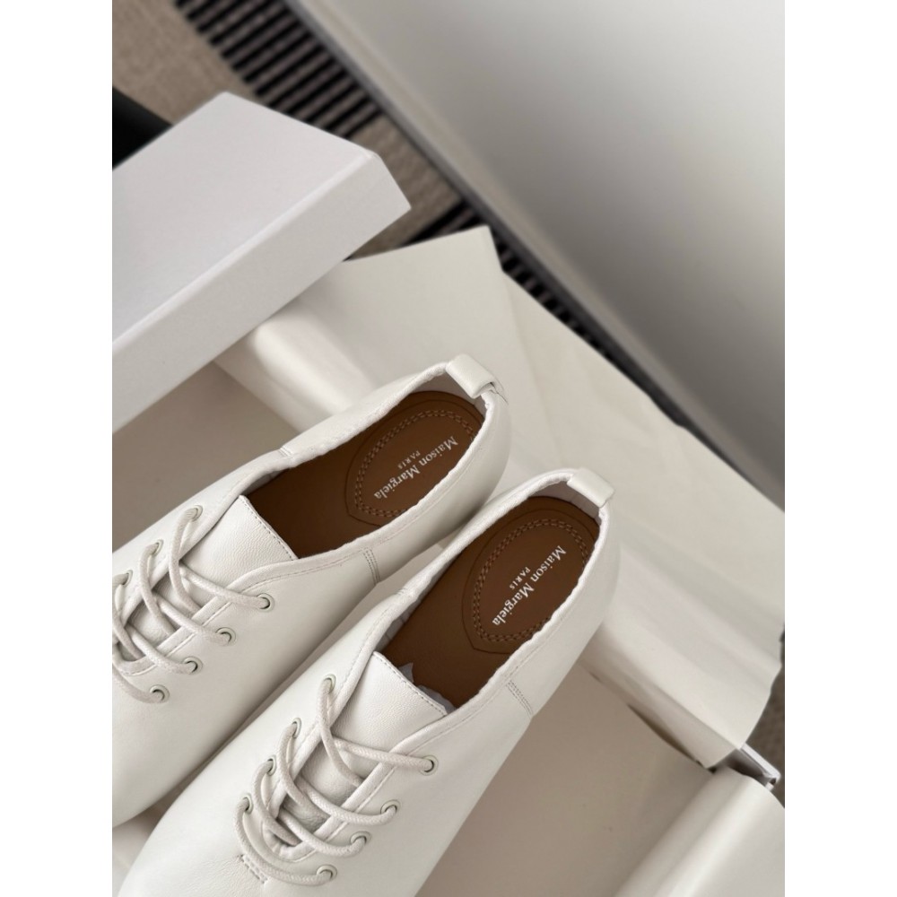 Maison Margiela flats 35-41 Shoes