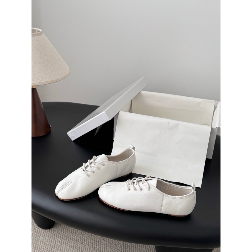 Maison Margiela flats 35-41 Shoes