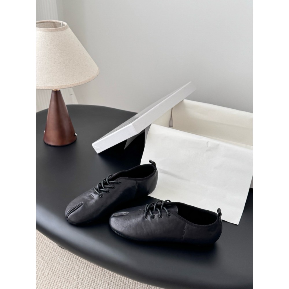 Maison Margiela flats 35-41 Shoes