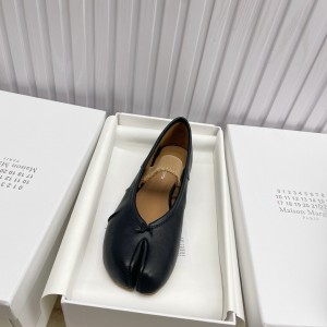 Maison Margiela flats 35-41 Shoes