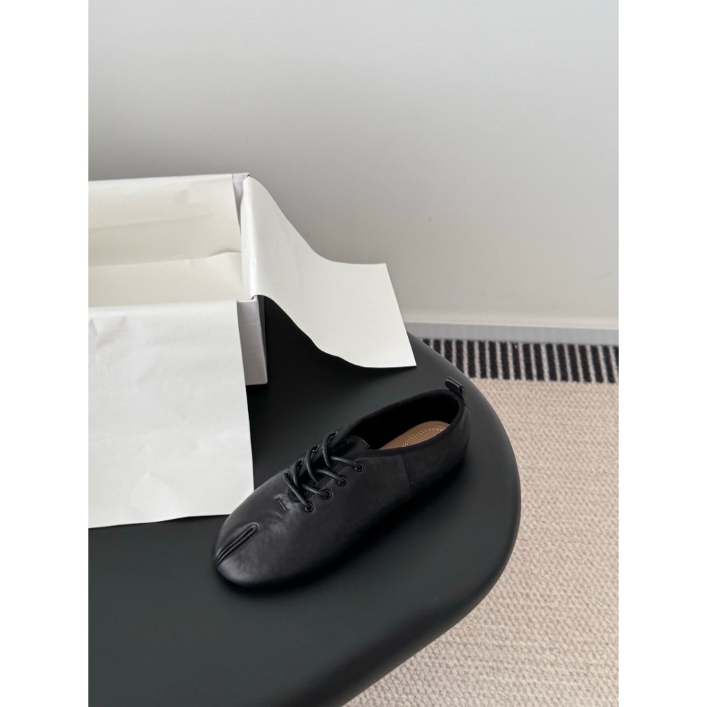 Maison Margiela flats 35-41 Shoes