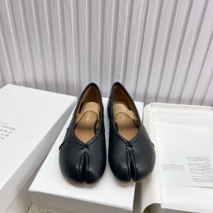 Maison Margiela flats 35-41 Shoes