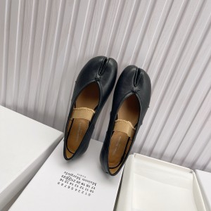 Maison Margiela flats 35-41 Shoes