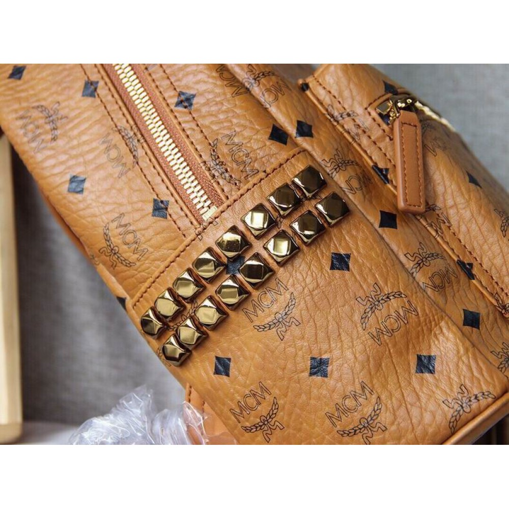 Mcm Stark Backpack in Visetos small size 13 x 26 x 33 cm Bags