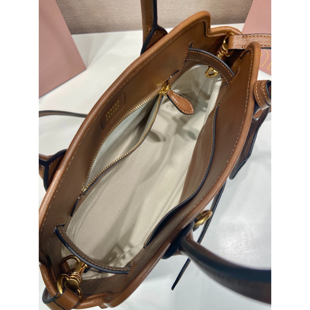 Miu Miu Aventure leather handbag 30x22x10cm Bags