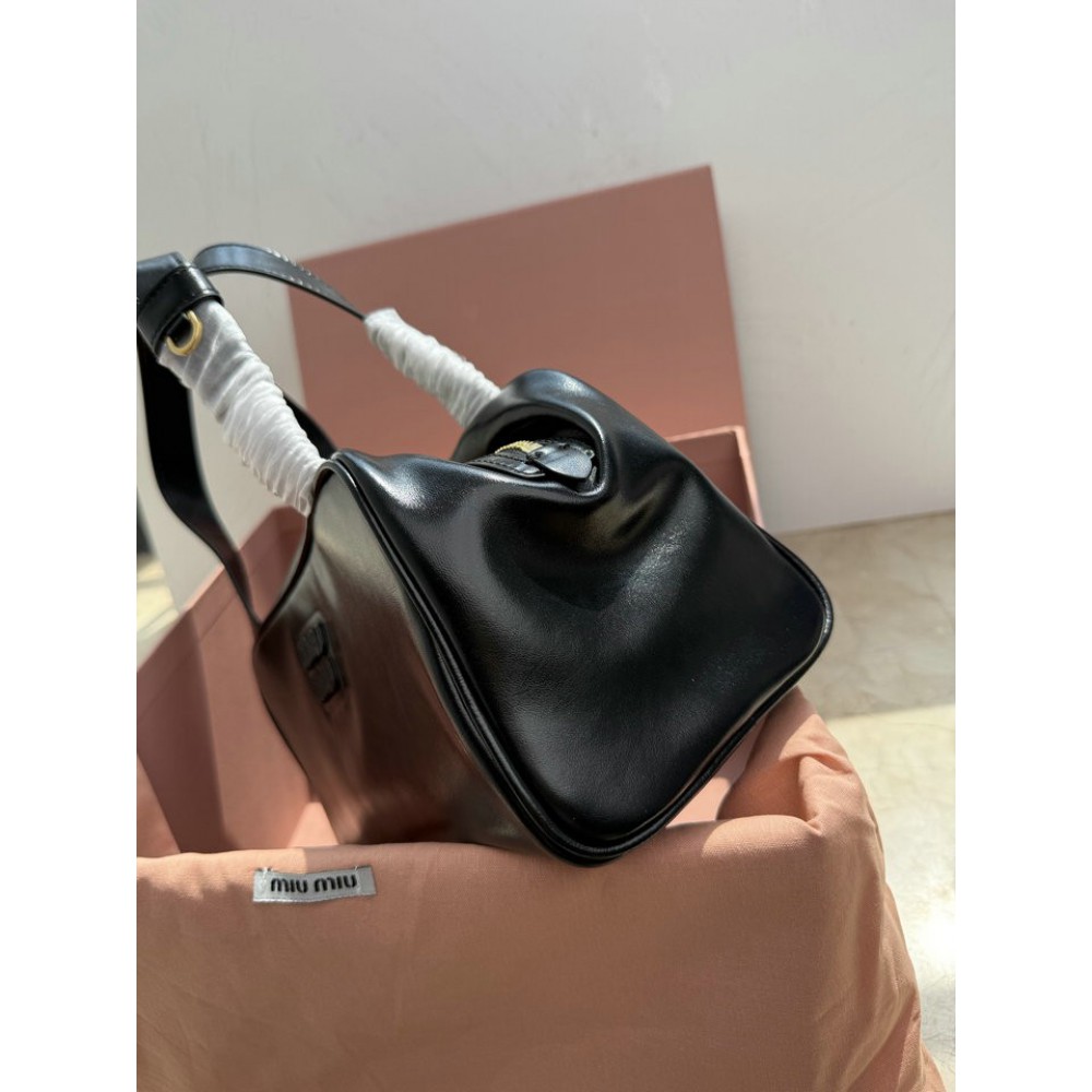 Miu Miu leather top handle bag 28x15x13cm Bags