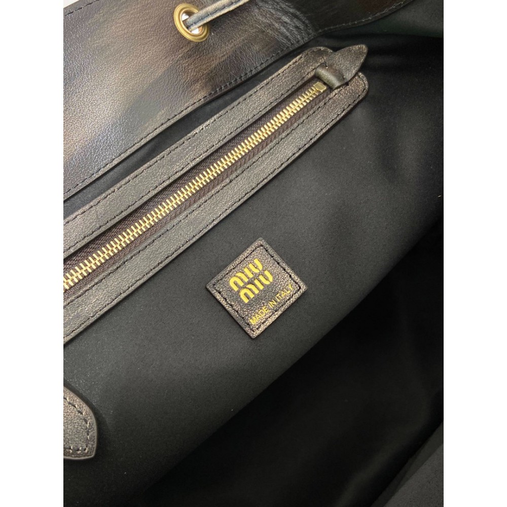 Miu Miu backpack big size 25x29.5x12.5cm Bags