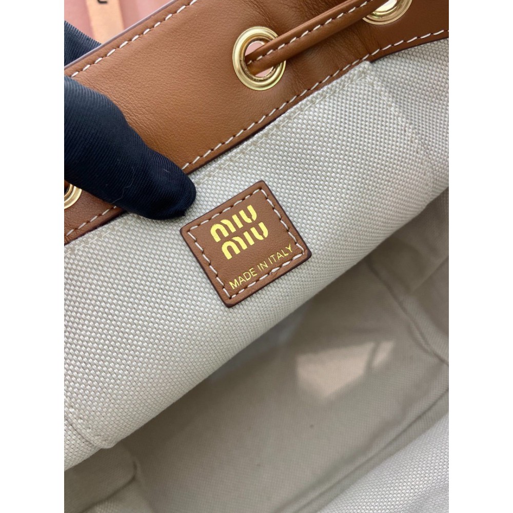 Miu Miu backpack small size 18x22x11.5cm Bags