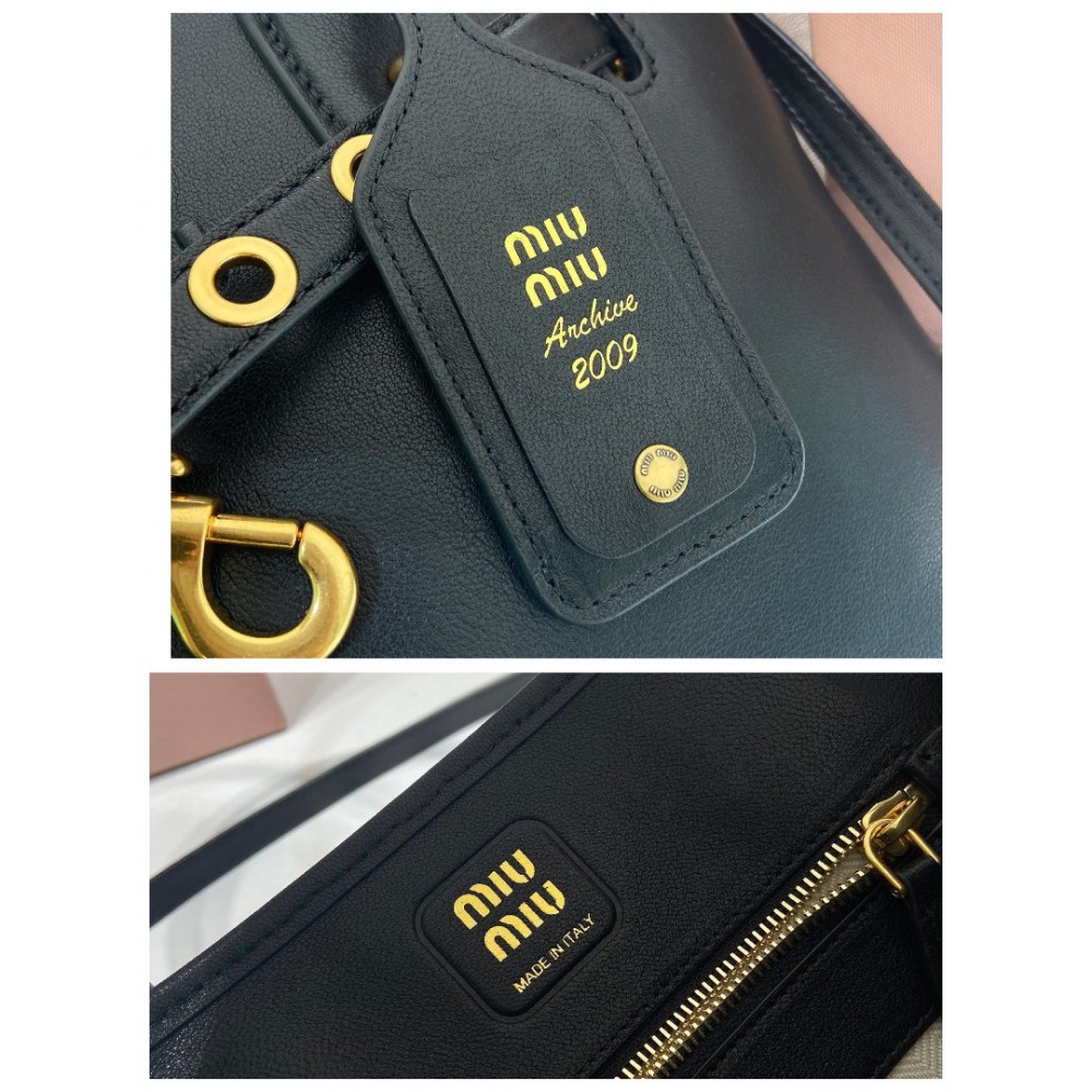 Miu Miu Aventure leather handbag 30x22x10cm Bags