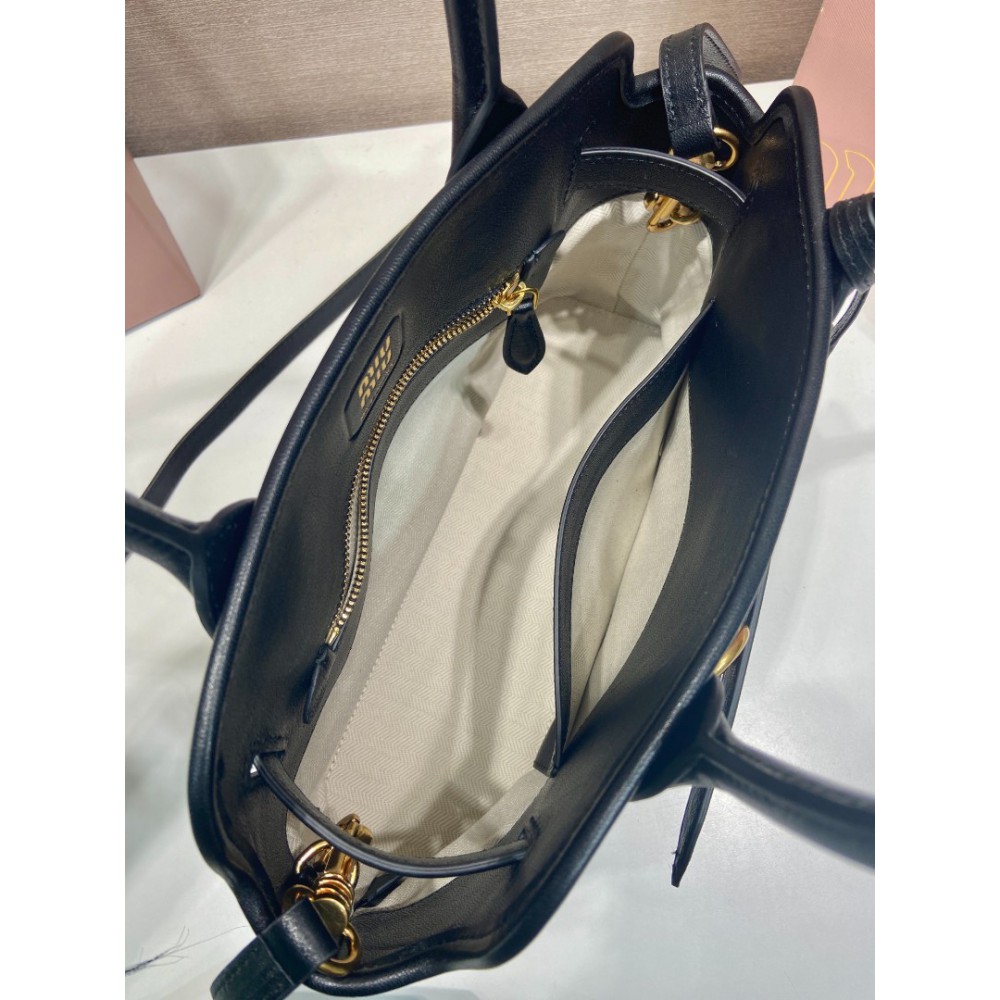 Miu Miu Aventure leather handbag 30x22x10cm Bags