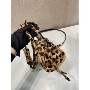 Prada Bonnie small size 23.5x12.9cm leopard Bags