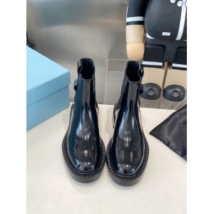 Prada Boots 36-41 patent leather