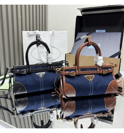 Prada Bonnie small size 23.5x12.9cm