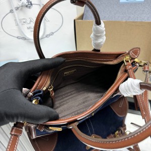 Prada Bonnie small size 23.5x12.9cm Bags