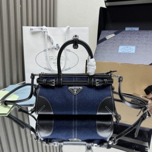 Prada Bonnie small size 23.5x12.9cm Bags