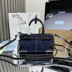 Prada Bonnie small size 23.5x12.9cm Bags