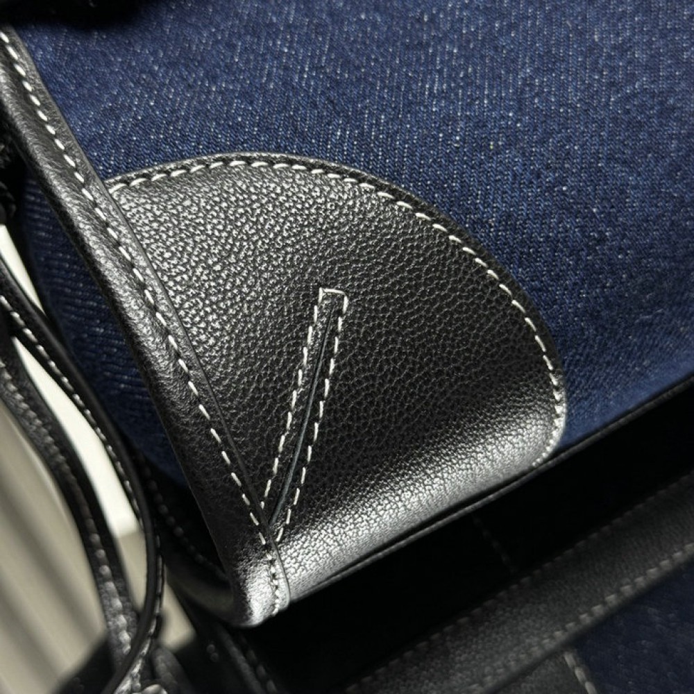 Prada Bonnie small size 23.5x12.9cm Bags