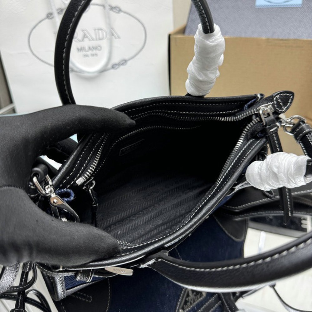 Prada Bonnie small size 23.5x12.9cm Bags