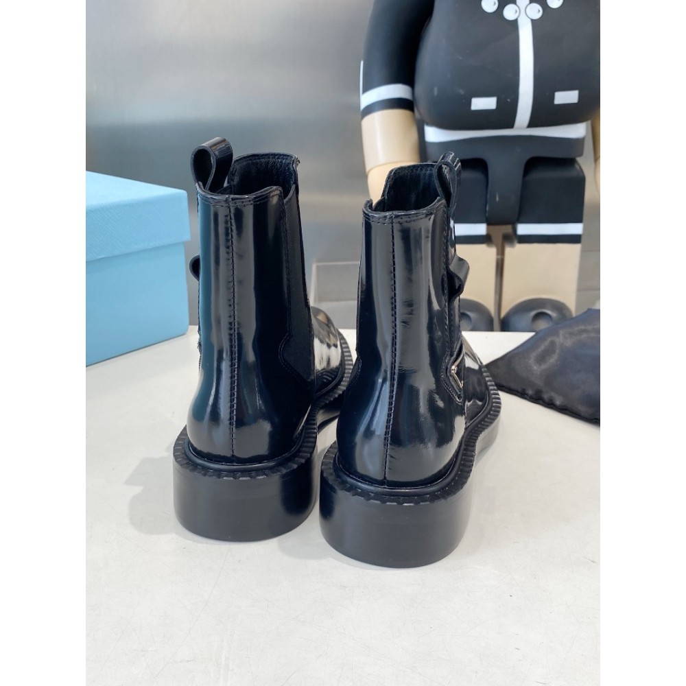 Prada Boots 36-41 patent leather