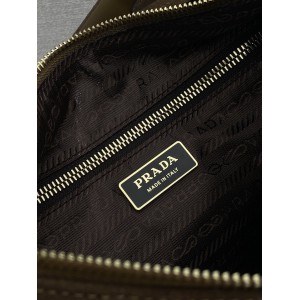 Prada handbag 32x22x11.5cm Bags