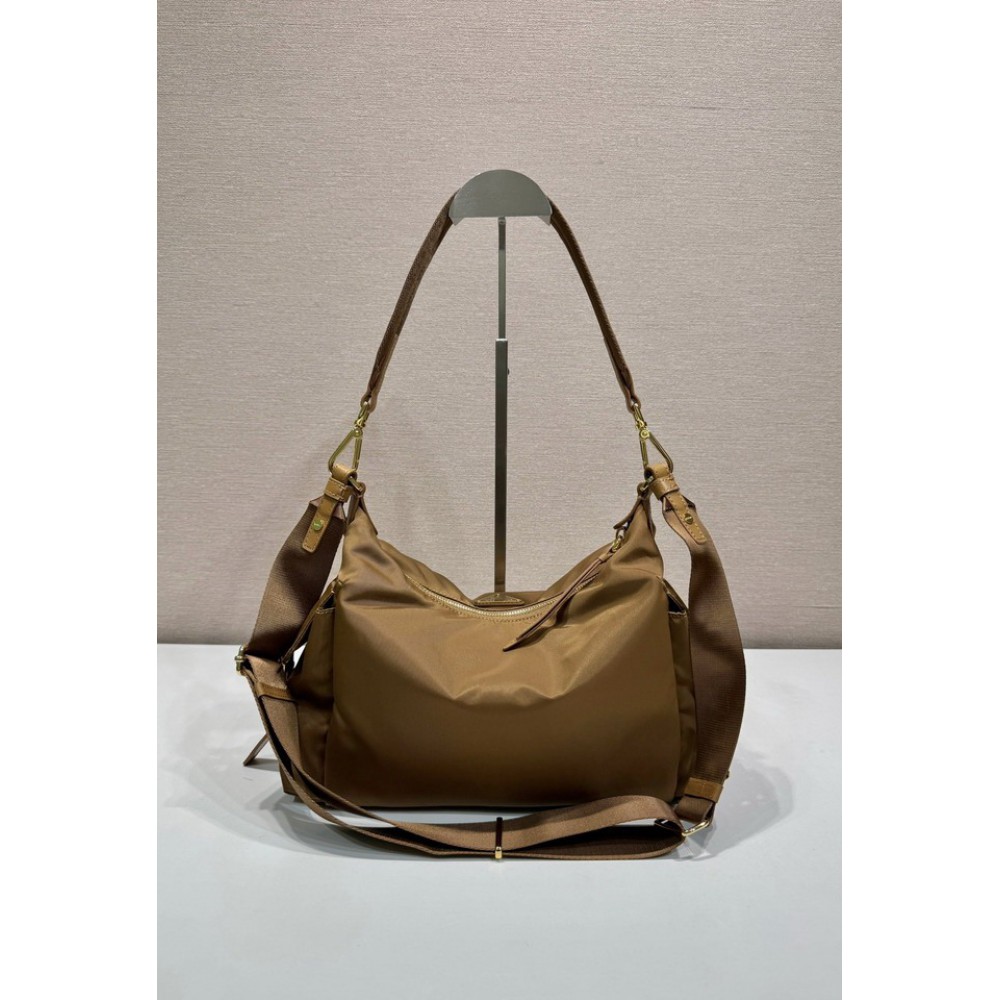 Prada handbag 32x22x11.5cm Bags