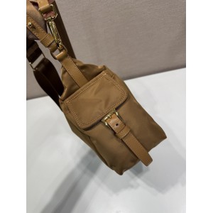 Prada handbag 32x22x11.5cm Bags